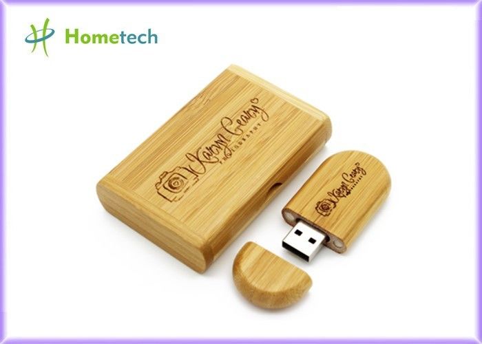 Het Houten USB-flashstation van de fotografiegift, van het Bamboeusb van het Douaneembleem het Geheugenaandrijving