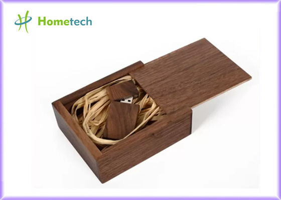 Graveert de okkernoot Houten 8GB 16GB Laser USB-flashstation